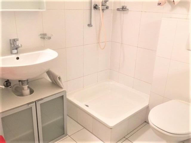 CHARMING STUDIO Metro Stop Delice - One-Bedroom Apartment - 3