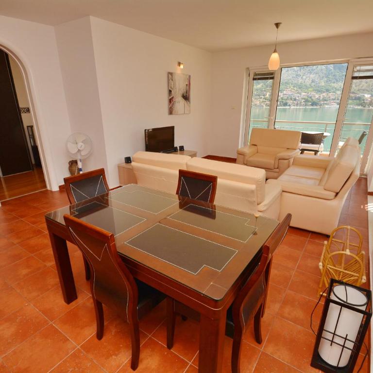 Apartments Vista Muo 2026 NEWLY RENOVATED - Two-Bedroom Apartment with Private Pool - 16