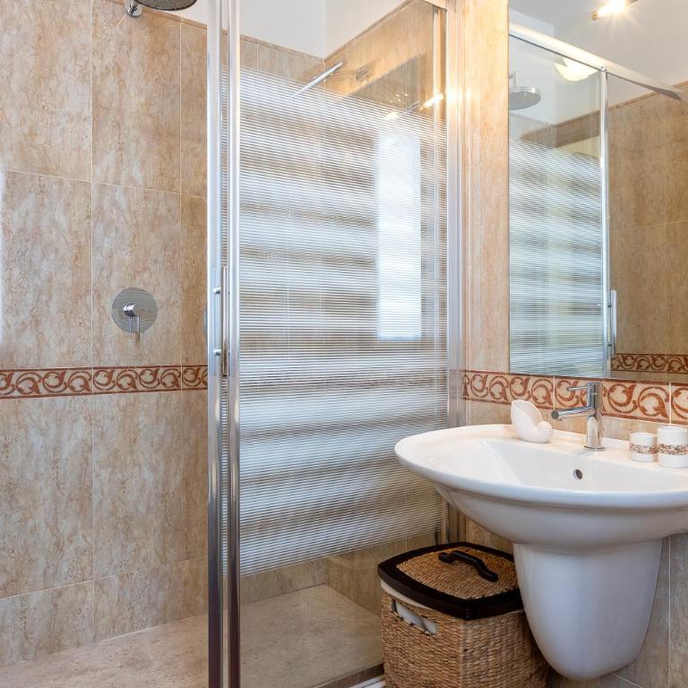 La Vela - appartamento in centro - vista mare - Appartamento con 2 Camere da Letto - 29