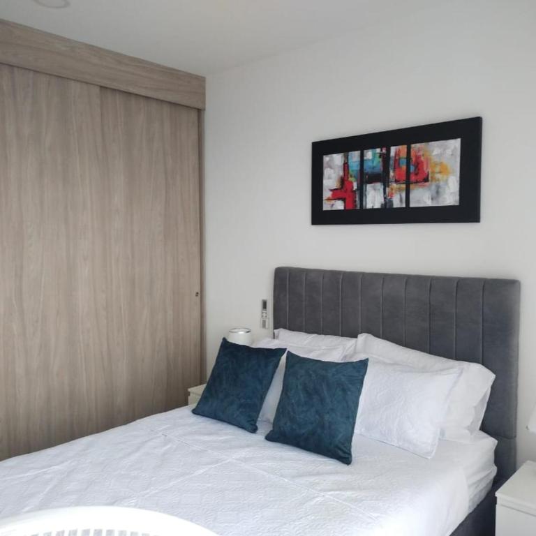Estrene en Santa Marta vía Barranquilla a 10 minutos aeropuerto, acceso y vista al mar - One-Bedroom Apartment - 4
