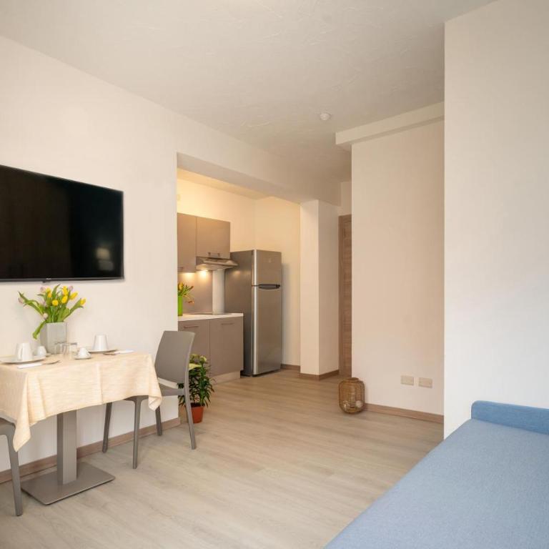 Hotel Capinera - Appartamento con 1 Camera da Letto e Balcone - 2