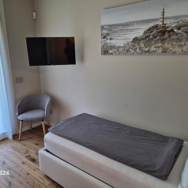 Lago Dorato Roxy Apartament - Appartamento con 3 Camere da Letto e Vista Lago - 3