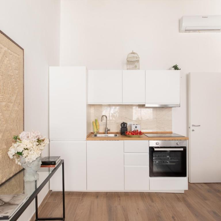 iFlat Pantheon at your feet - One-Bedroom Apartment - 4