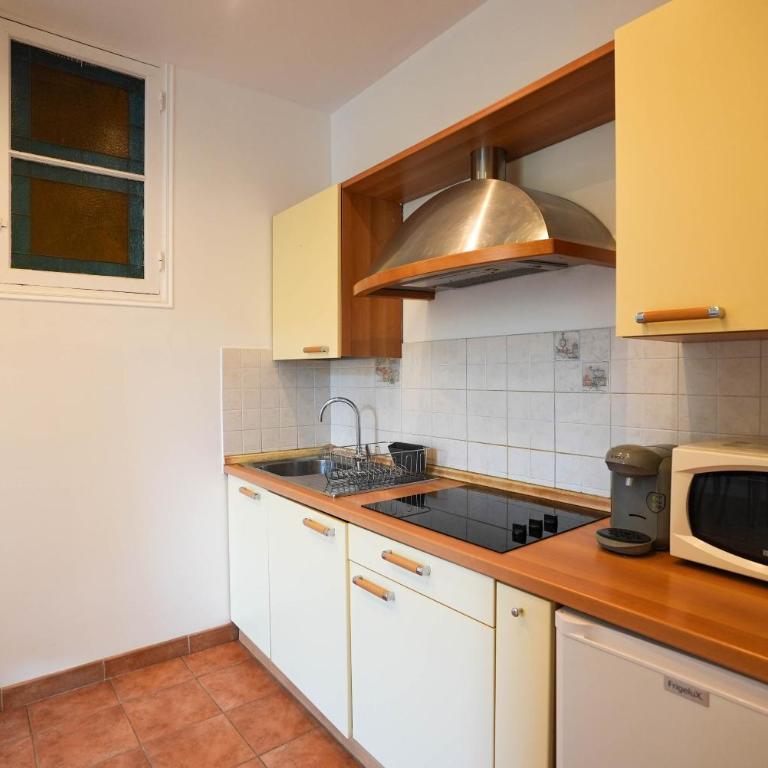 Coeur de Nice - Plage et Centre - Appartement 1 Chambre - 15