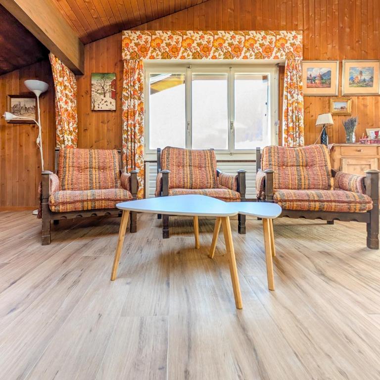 Cœur de Champéry, terrasse & près des remontées ! - Appartement avec Vue et Balcon - 8