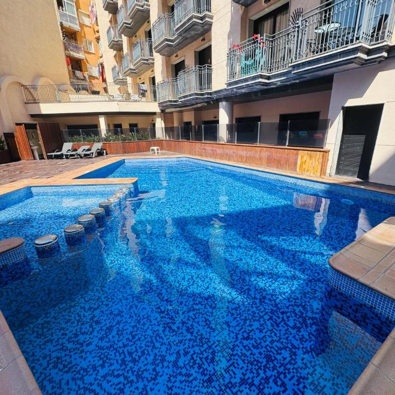 Piso de SIMBA cerca de playa, con piscina y varias terrazas - Apartamento de 2 dormitorios - 1