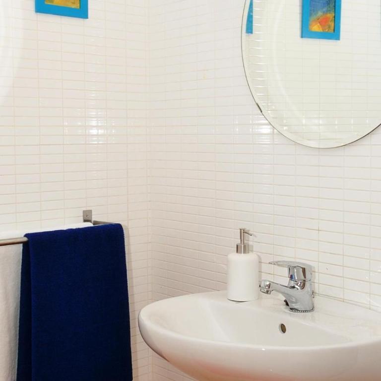 Apartment La Raspa Sea Views 2 Bedrooms By PVL - Apartamento con vistas al lago - 22