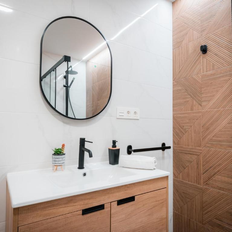 - Apartamento de dos dormitorios - QH Hornillo de Cartuja - Two-Bedroom Apartment - 29