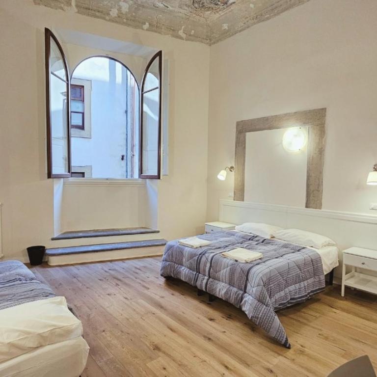 Eleganza e convivialità in centro, vista Duomo per gruppi e famiglie - Three-Bedroom Apartment - 23
