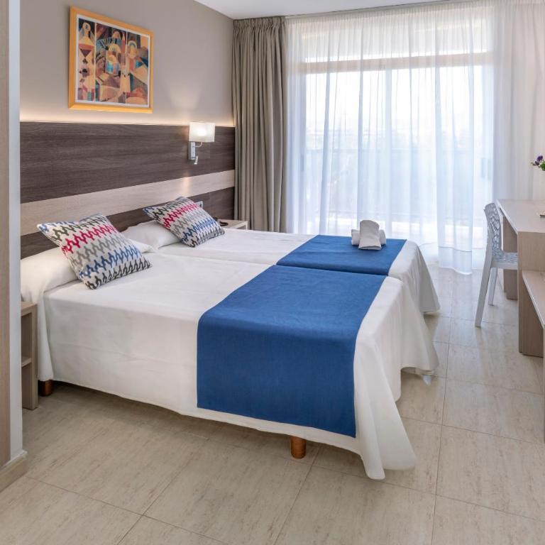 4R Gran Regina - Habitación Doble Estándar (2 adultos) - 1