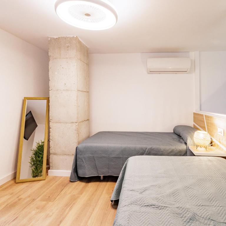 Urban apartment BAJO 6 - HOUSEVANLIVE - Two-Bedroom Apartment - 6
