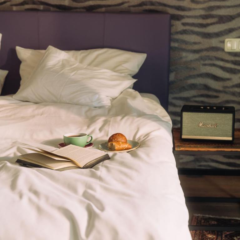 Cortisen am See - Adults only - Deluxe Doppelzimmer mit Seeblick und Balkon - 6