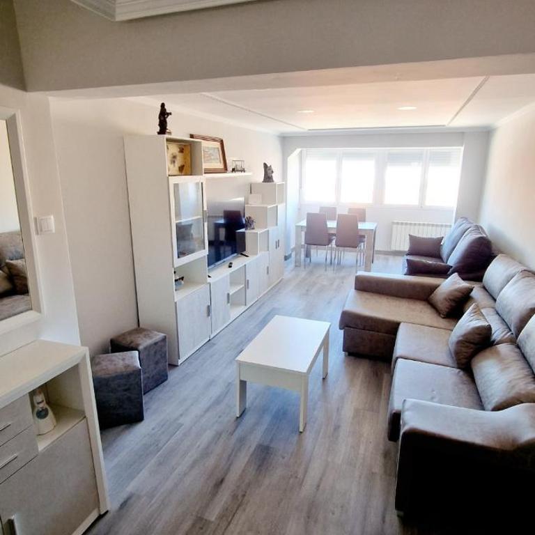 Aloja Burgos - Apartamento de 3 dormitorios - 2