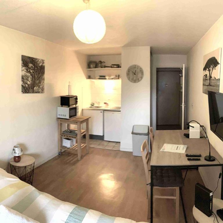 Studio ARBOLES - One-Bedroom Apartment - 6