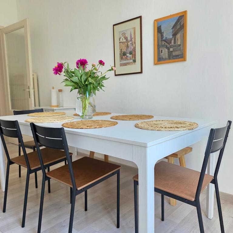 Palacinema Apartment - Locarno Old Town - Appartamento con 3 Camere da Letto - 13