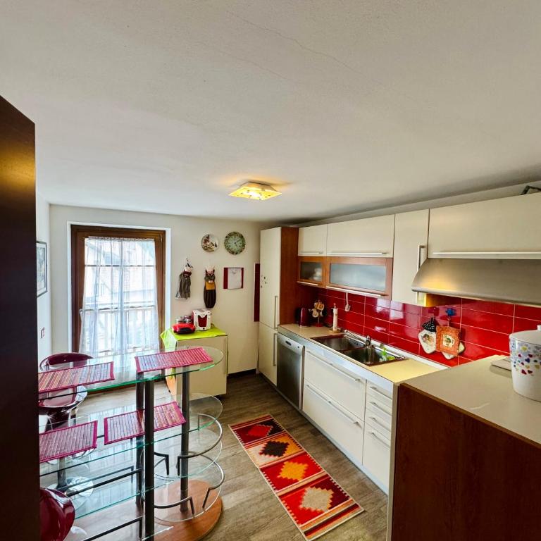 Folghouse - Appartement 3 Chambres Premium avec Balcon - 13