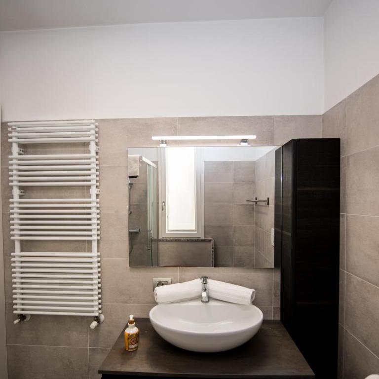 ShortMi Navigli - Appartamento con 2 Camere da Letto - 30