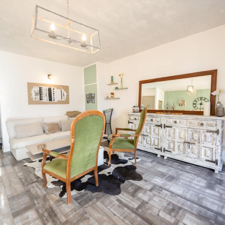Douce Altitude - Centre ville - Balcon - Apartment mit 2 Schlafzimmern - 24