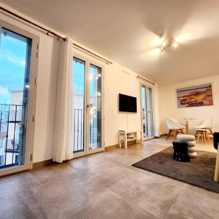Le Marend 3 - Plein coeur d'Antibes - Appartement 1 Chambre - 2