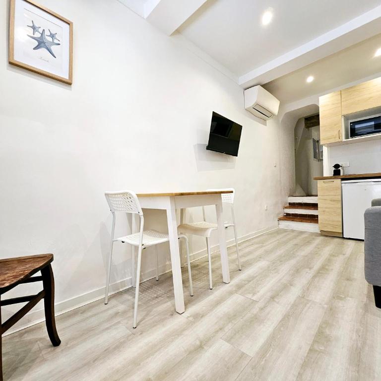Les Haciendas - 5 logements dans le Viel Antibes - Appartement 1 Chambre - 4