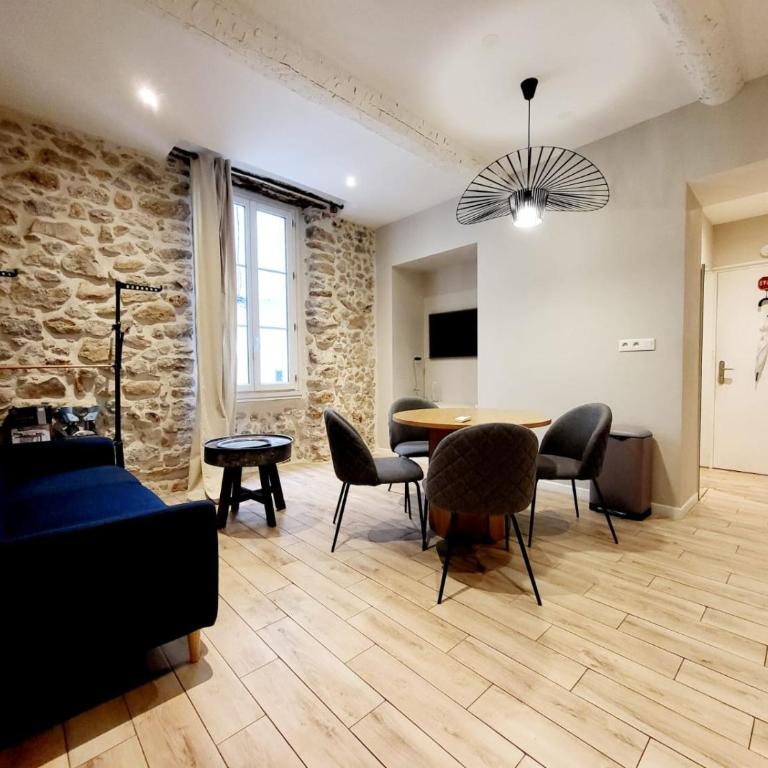 Le Sade 1er et Le Sade 2nd - 2 Appartements au coeur d'Antibes - Apartamento de 2 dormitorios - 1