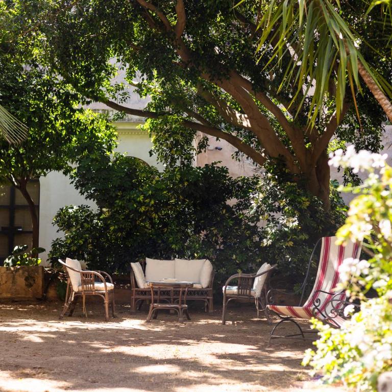 Principe di Castelnuovo Historical Suites - One-Bedroom Deluxe Apartment - 19