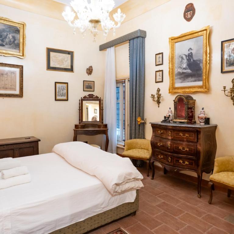 Principe di Castelnuovo Historical Suites - Deluxe Double Room - 12