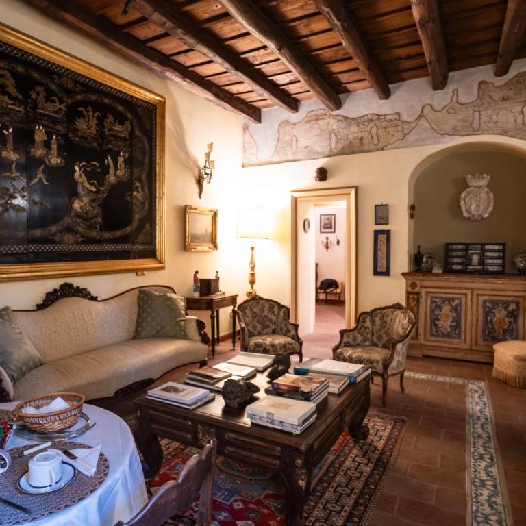 Principe di Castelnuovo Historical Suites - Deluxe Double Room - 2