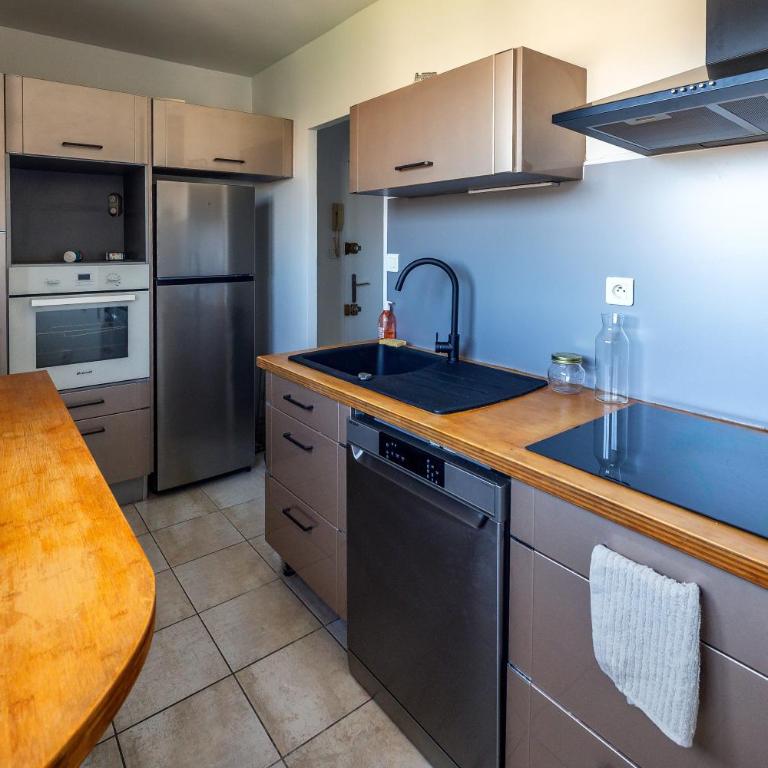 Appartement paisible au bord de l Isle avec parking - Apartment mit 2 Schlafzimmern - 7