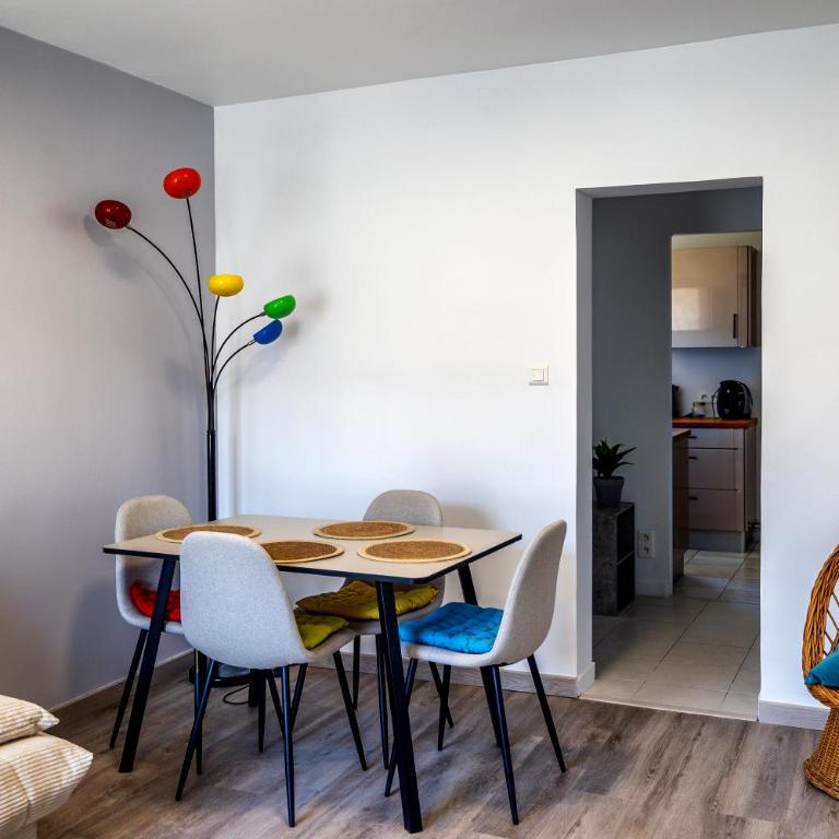 Appartement paisible au bord de l Isle avec parking - Apartment mit 2 Schlafzimmern - 3