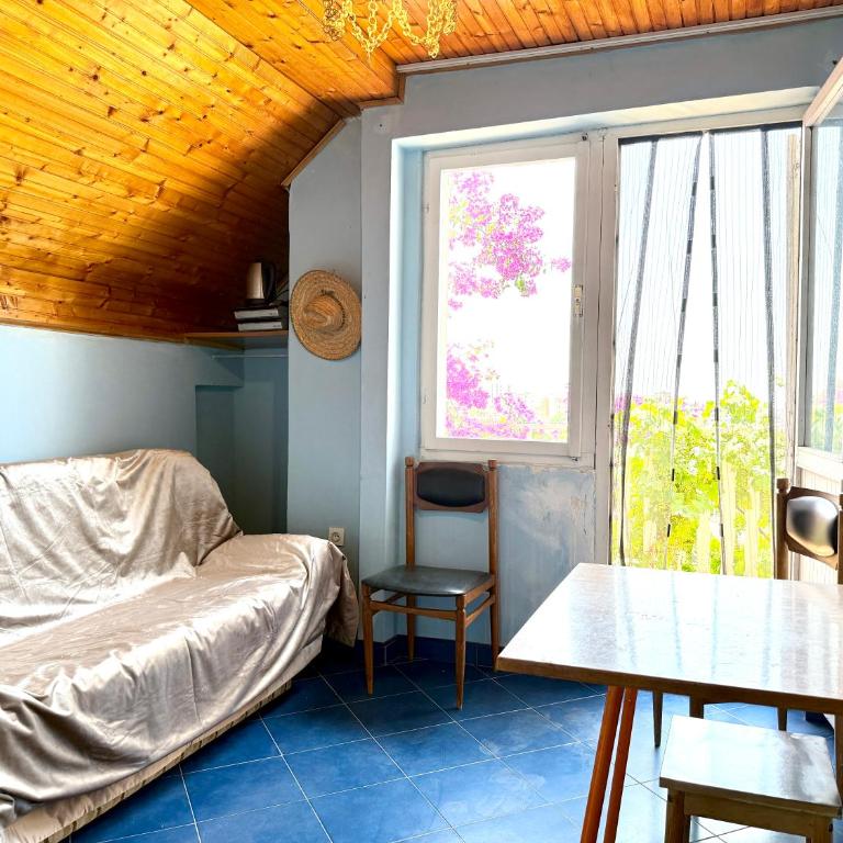 Dobra Voda Cozy Sea View - Three-Bedroom Apartment - 3