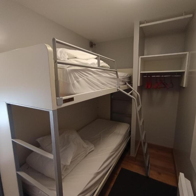 Studio lumineux avec grande terrasse et parking couvert - 4 pers - FR-1-445-46 - Estudio - 8