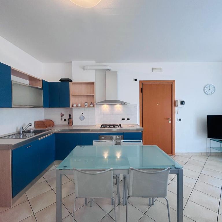 Viktor via Bixio -Flexrent Immobiliare Abissinia - Two-Bedroom Apartment - 9