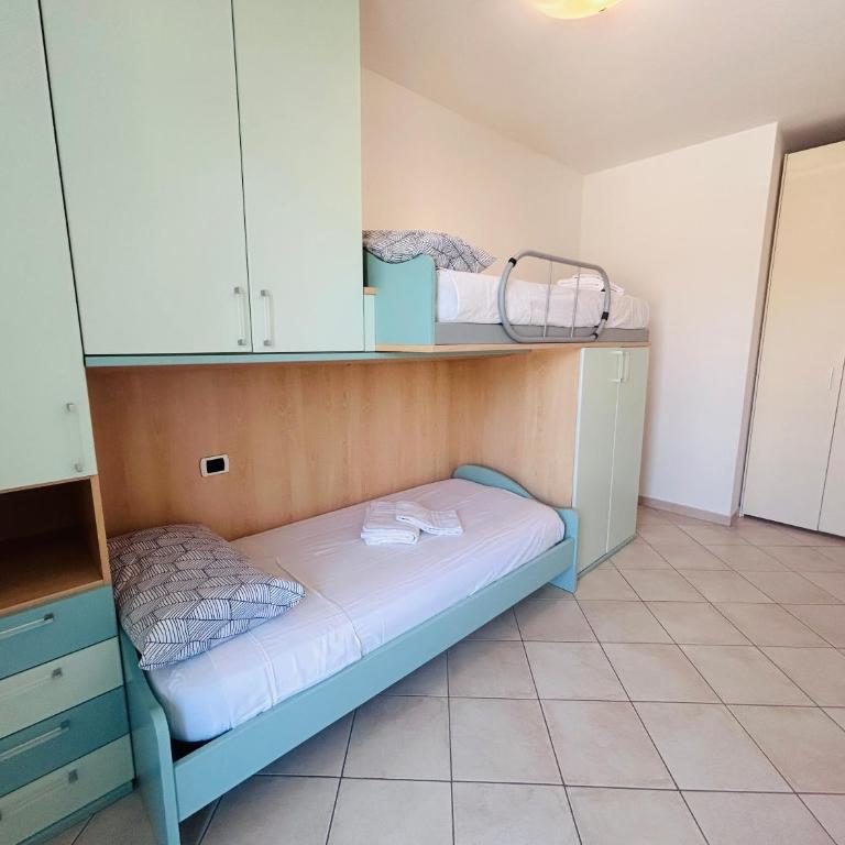 Viktor via Bixio -Flexrent Immobiliare Abissinia - Two-Bedroom Apartment - 28
