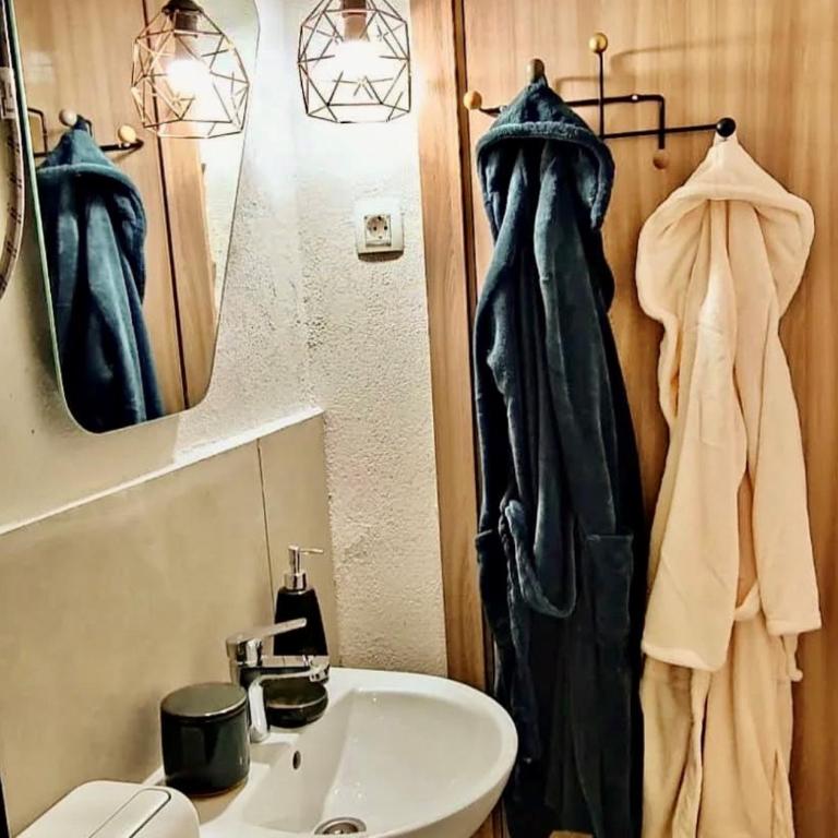 Bonaca Apartments - Studio Apartman s Balkonom - 11