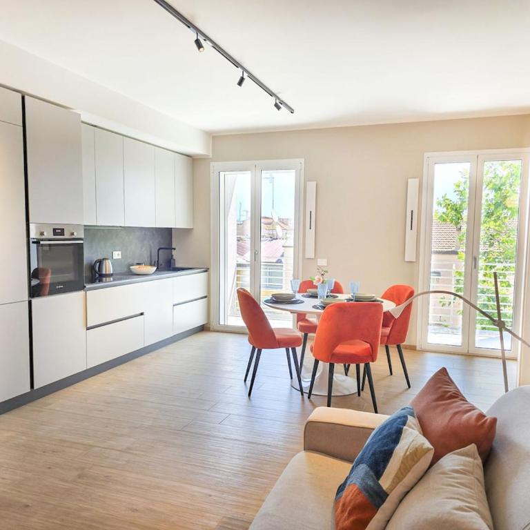 Trilocale Prati design con garage - Appartamento con 2 Camere da Letto - 2