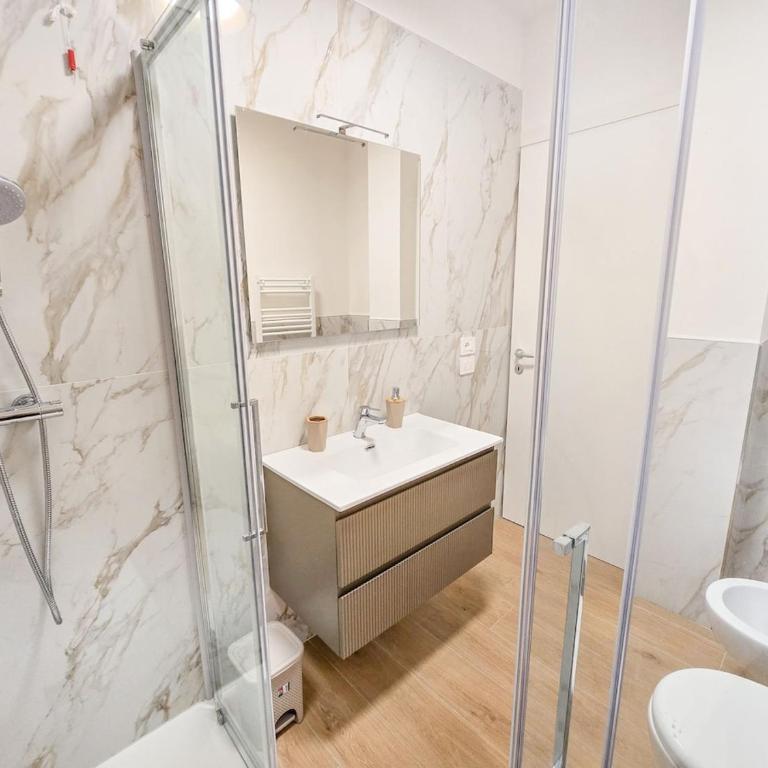 Trilocale Prati design con garage - Appartamento con 2 Camere da Letto - 30