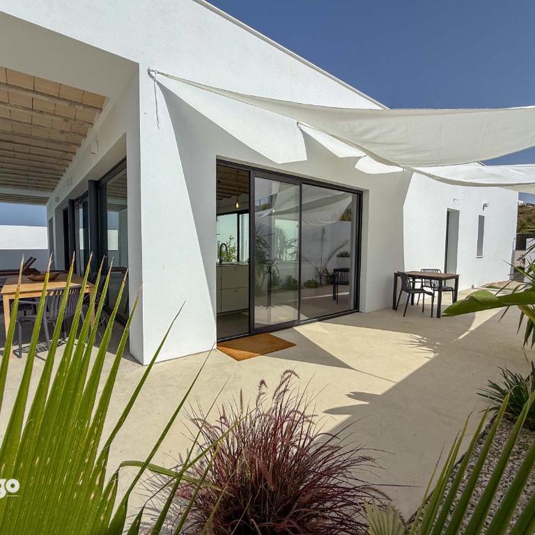 Villa Paz -Moderno Privado Nuevo Piscina Vistas a Golf y Lago - Villa con piscina privada - 4