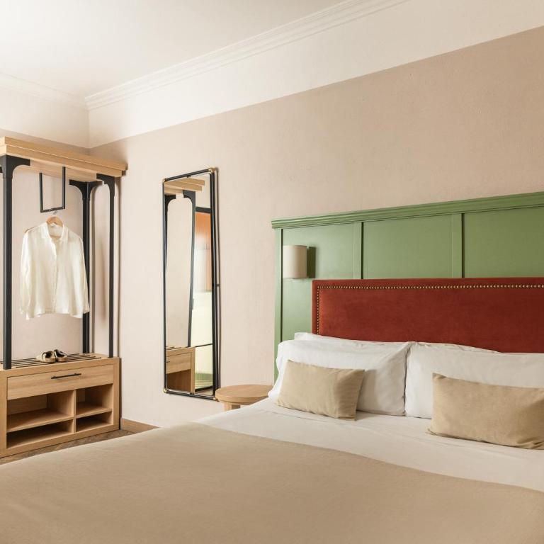 Honest Sevilla Hotel - Comfort Double Room - 1
