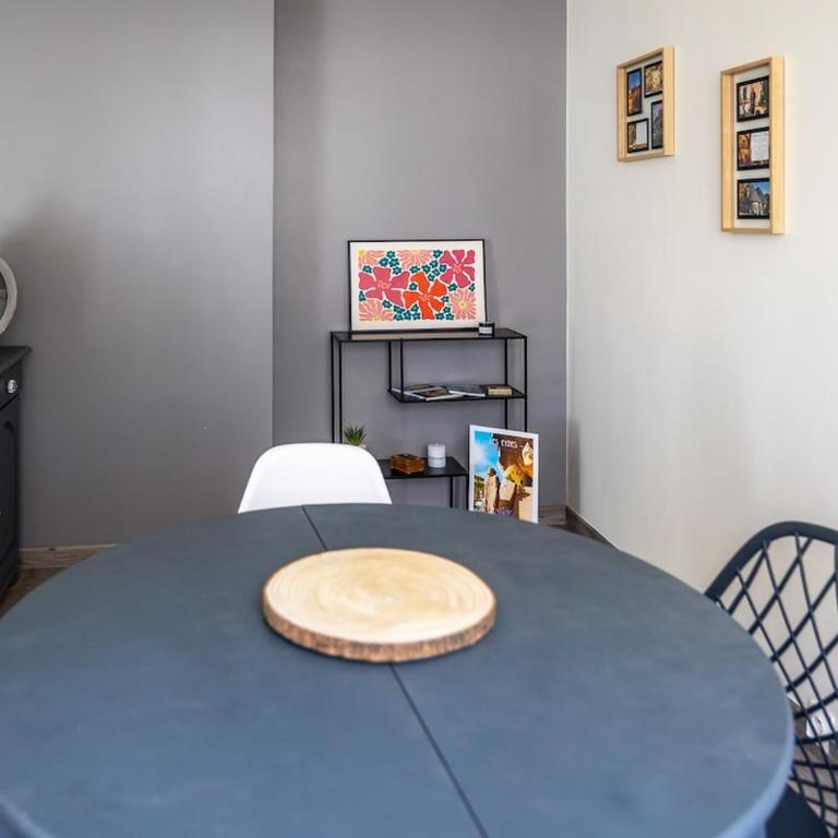 Appartement paisible au bord de l Isle, parking privé - Apartment mit 1 Schlafzimmer - 5