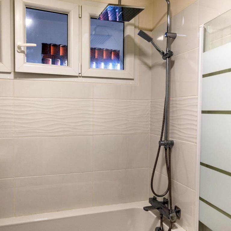 Appartement paisible au bord de l Isle, parking privé - Apartment mit 1 Schlafzimmer - 11