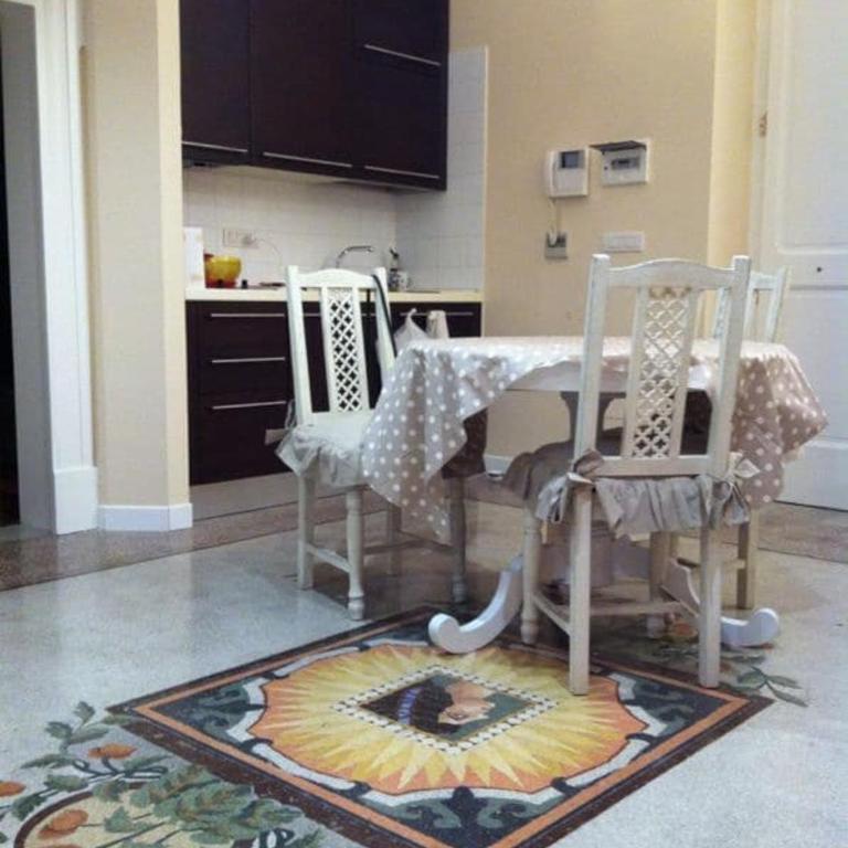 Lecce-Prestigious studios-flat in center city - Appartamento Monolocale con 1 Letto Matrimoniale - 9