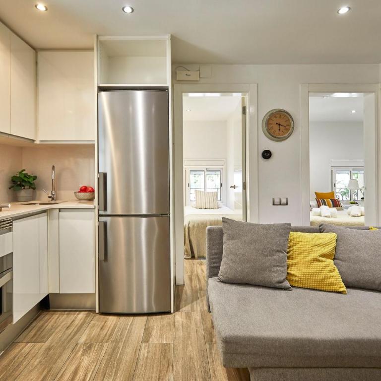 BBarcelona Sant Pau Flat - Two-Bedroom Apartment - 5