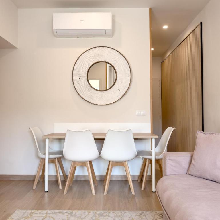 Barcelona Aura Apartments - Apartamento Estándar de 3 dormitorios - 25