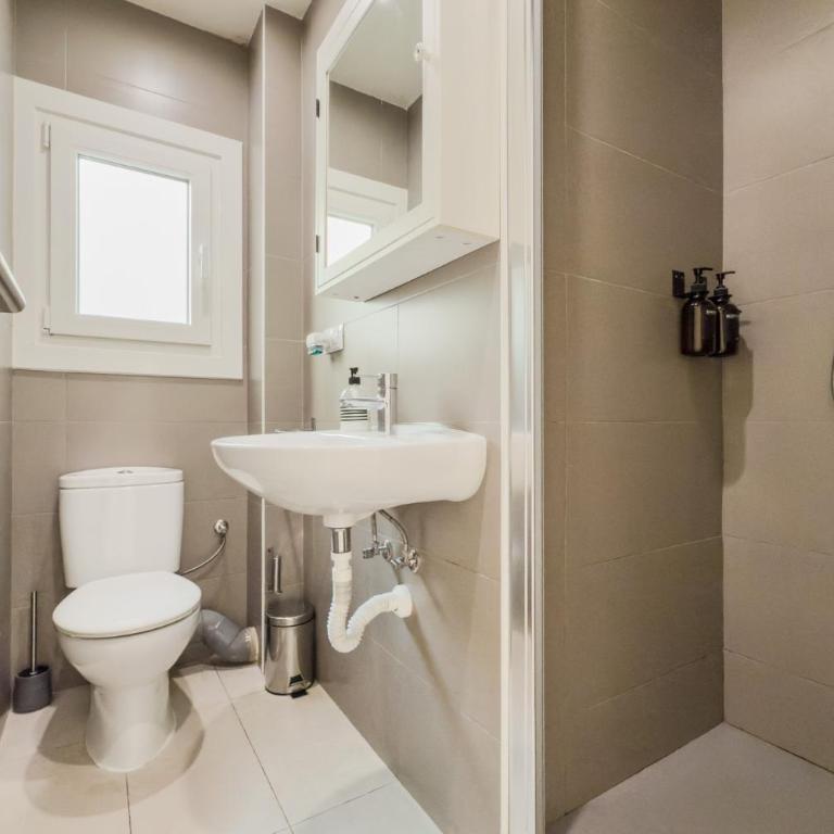 Barcelona Aura Apartments - Apartamento Estándar de 3 dormitorios - 15