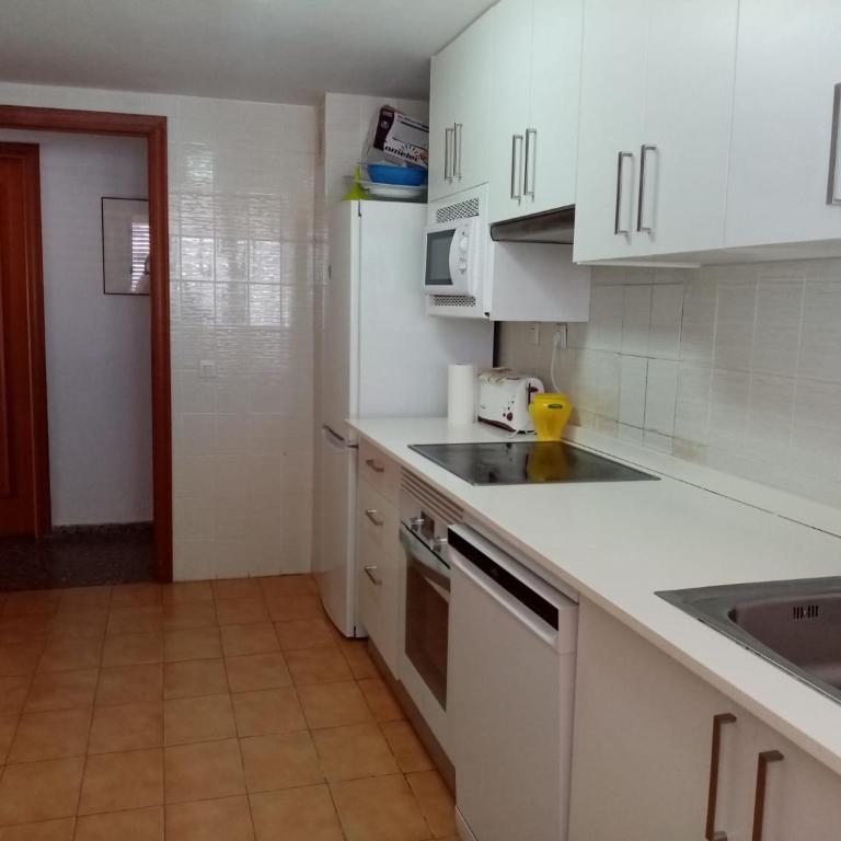 Torres de San Antonio 10 - Three-Bedroom Apartment - 6