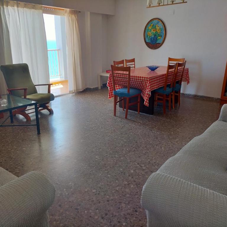 Torres de San Antonio 10 - Three-Bedroom Apartment - 12