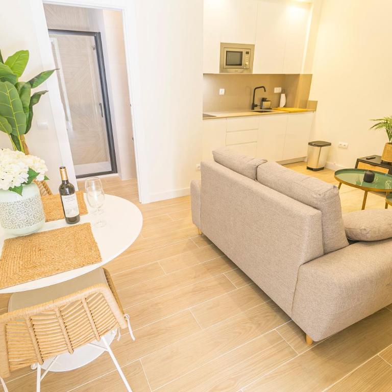 Canovas Nerja - Apartamentos Posidonia - Apartment - 2