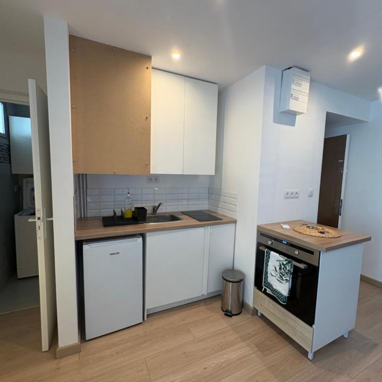 Studio avec place de parking - Proche commerce et plage - Studio - 5