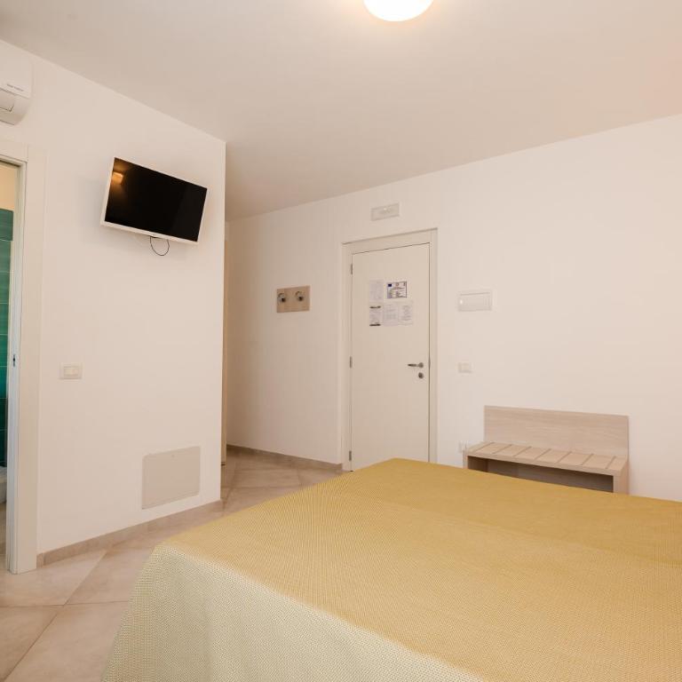 Hotel Sfinalicchio - Camera Matrimoniale Superior - 4
